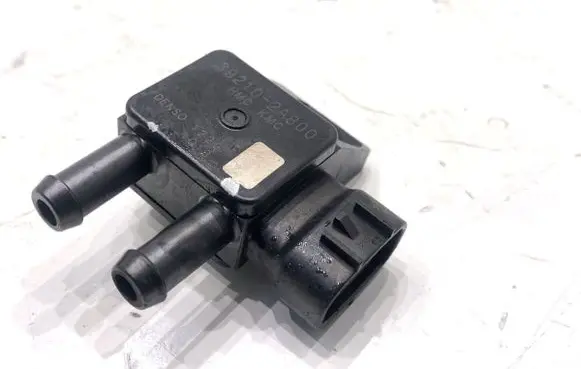 KIA Carens III Exhaust gas pressure sensor 392102A800