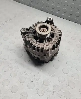 BMW X3 E83 Generator/alternator 7802261 FG18S019 2543461C