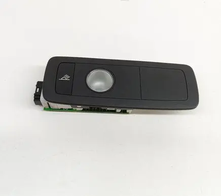 Volkswagen Touareg II Front seat light 7P6947292T