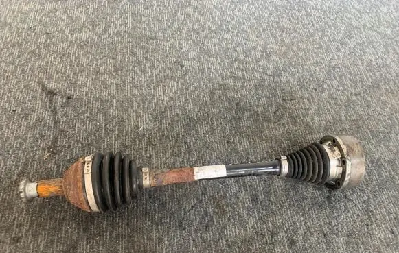 Volkswagen Polo V 6R Front driveshaft 6C0407271E