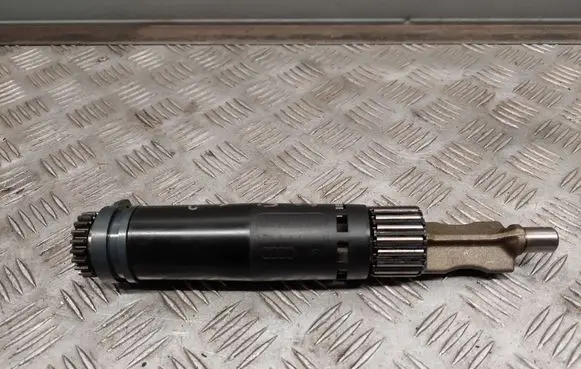 Audi Q3 F3 Balance shaft 06K103333N 06K103199A