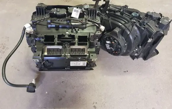 Volvo S90, V90 Interior heater climate box assembly P31497310 31497310