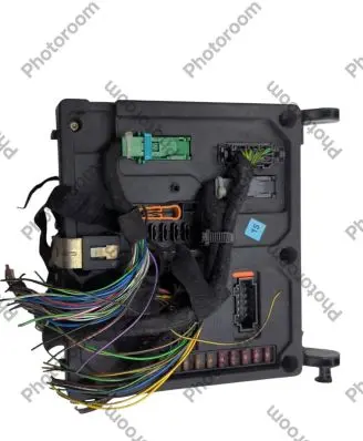 Volkswagen Sharan Fuse module S108145100D 470842075 962258D