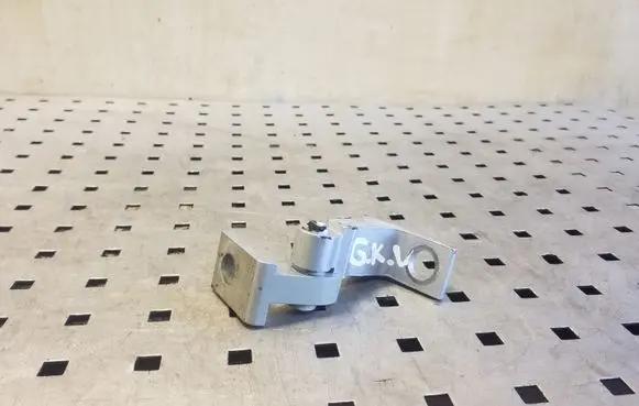 Seat Toledo IV (NH) Rear door upper hinge 8K0831401D