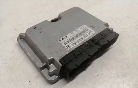 Opel Zafira A Engine control unit/module 24417169 28SA4694 0281010268