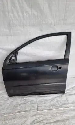 Chevrolet Aveo Front door 96896991