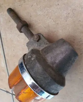 Volkswagen Golf I Front indicator light 443312168101
