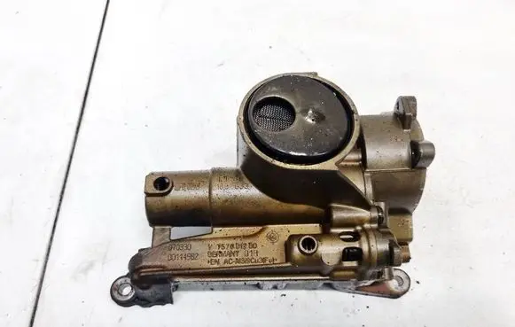 Peugeot 207 Oil pump V757601280