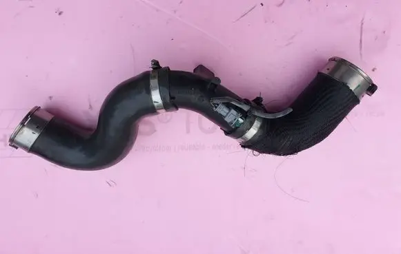 Renault Master III Intercooler hose/pipe 144605647R