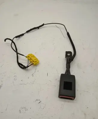 Mercedes-Benz GLE (W166 - C292) Front seatbelt buckle A1668600969