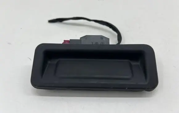 BMW i4 Tailgate/trunk/boot exterior handle 8492533