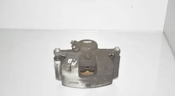 BMW 2 Active Tourer U06 Front brake caliper 8846690 34108846690 8850010