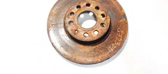 Volkswagen Golf Plus Front brake disc ventiliuojamas