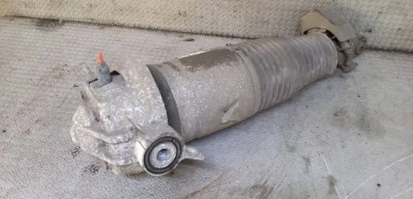 Audi Q7 4L Shock absorber/damper/air suspension 7L8616019A