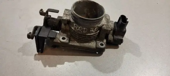 Ford Mondeo MK II Throttle valve F63EA6 F5RF9B989