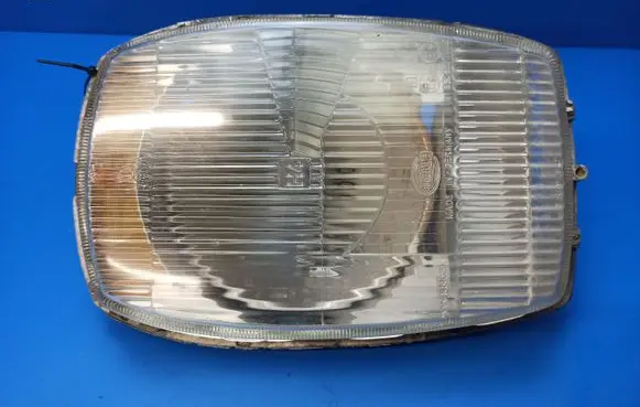 Mercedes-Benz COMPAKT W115 Headlight/headlamp K14029