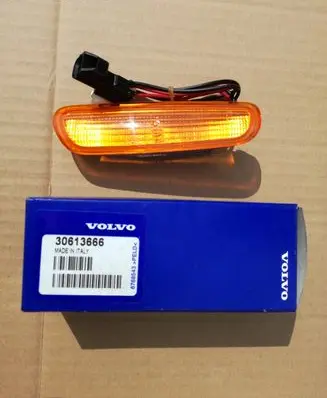 Volvo S40, V40 Front fender indicator light 30613666