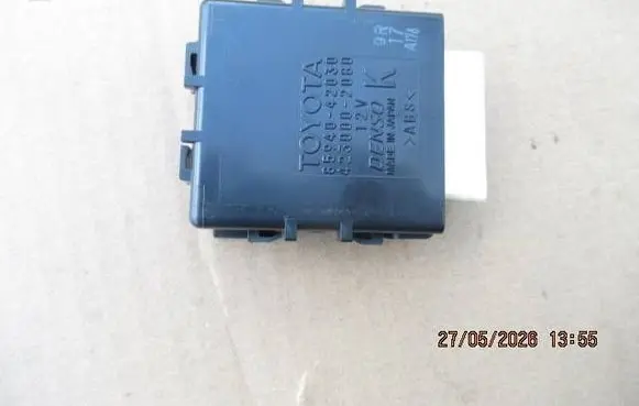 Toyota RAV 4 (XA30) Window control relay 8594042030