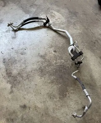 Air conditioning (A/C) pipe/hose