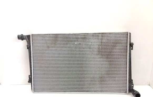Coolant radiator