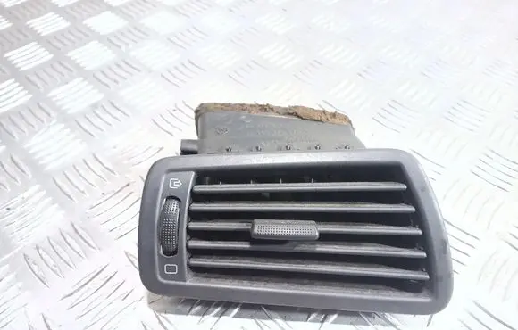 Peugeot 807 Dashboard side air vent grill/cover trim 1484109077