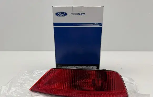 Ford Kuga II Rear fog light 8V41-15K273-AB