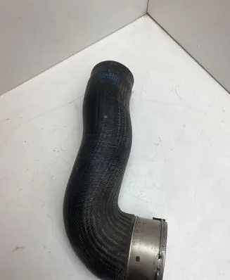 Audi A4 S4 B7 8E 8H Intercooler hose/pipe 1K0145828
