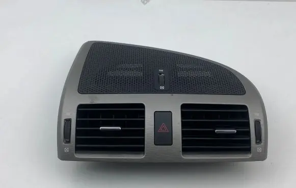Toyota Avensis T270 Dash center air vent grill 5567005090