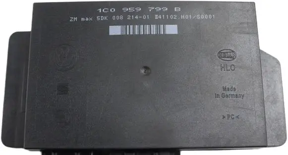 Volkswagen PASSAT B5.5 Comfort/convenience module 1C0959799B 5DK00821401