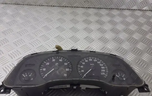 Opel Astra G Tachometer 24451504