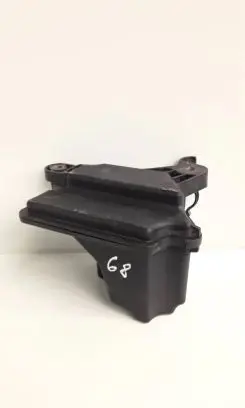 Vacuum air tank