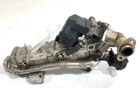 BMW X3 F25 EGR valve 8476993
