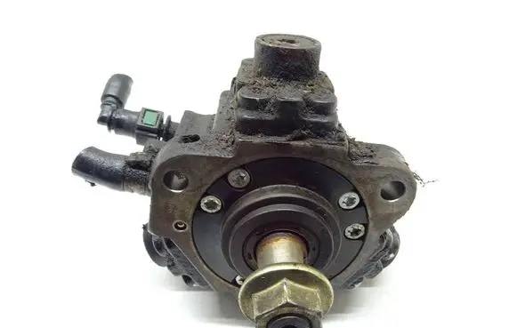 Fiat Croma Fuel injection high pressure pump 0445010130