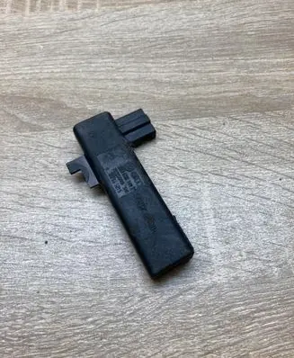 Volkswagen Touareg I Keyless system antenna 3D0909141E