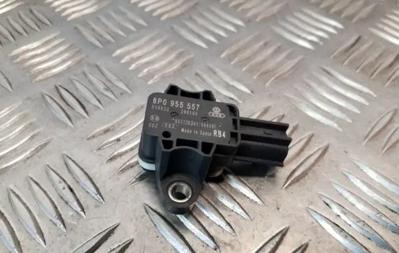 Audi A4 S4 B7 8E 8H Airbag deployment crash/impact sensor 8P0955557