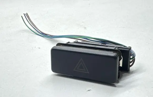 BMW 5 E34 Hazard light switch 1378128 927488