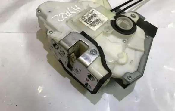 Honda Jazz Front door lock 72111TF0E0RHFR 72111-TF0-E0-RH-FR
