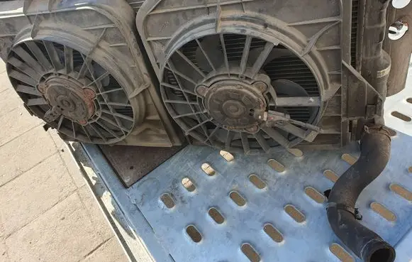 Chrysler Grand Voyager IV Radiator set 