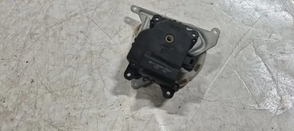 Toyota Avensis T270 Air flap motor/actuator MF1138002760