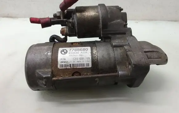 BMW 5 E60 E61 Starter motor 7788680