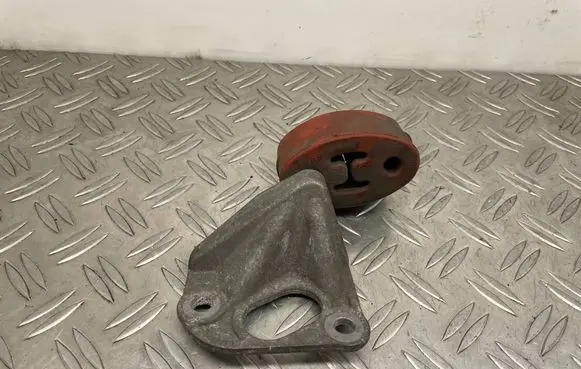 Muffler mount bracket/holder