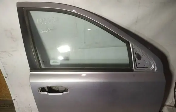 KIA Sorento Front door pilkos