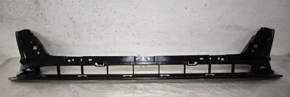 Audi A4 S4 B9 8W Front bumper lower grill 8W0807683E