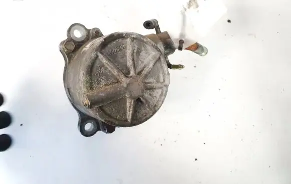 Vacuum pump