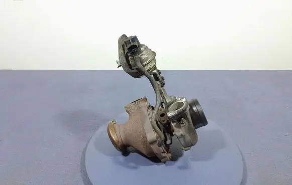 Opel Insignia A Turbo system vacuum part 55570748