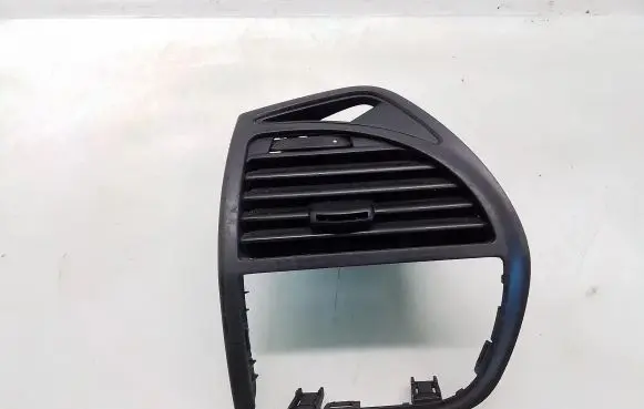 Dashboard side air vent grill/cover trim