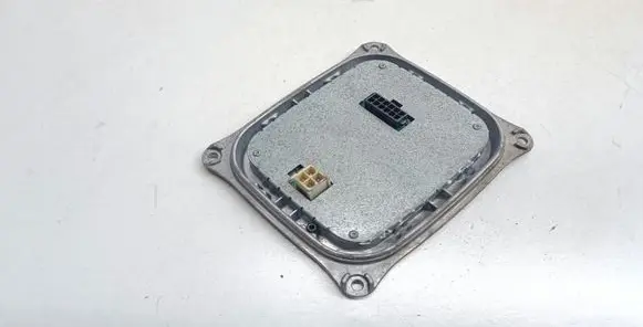 Headlight ballast module Xenon
