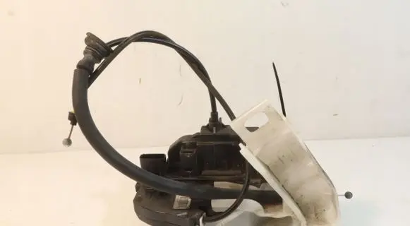 KIA Ceed Rear door lock 27T08