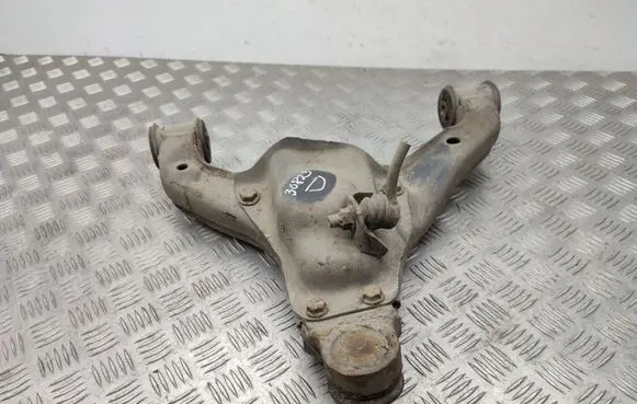 Mercedes-Benz Sprinter W906 Front lower control arm/wishbone