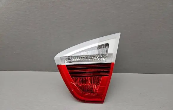 BMW 3 E90 E91 Tailgate rear/tail lights 6937460 63216937460